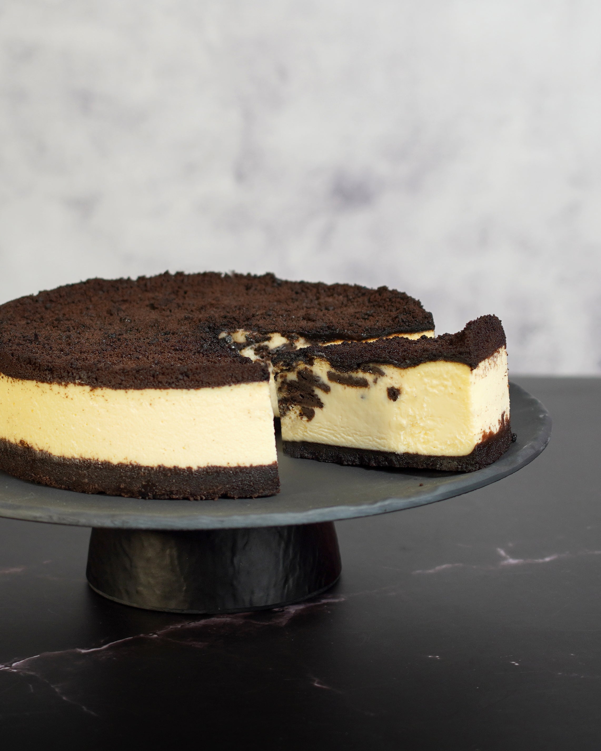 Cookies & Cream Cheesecake